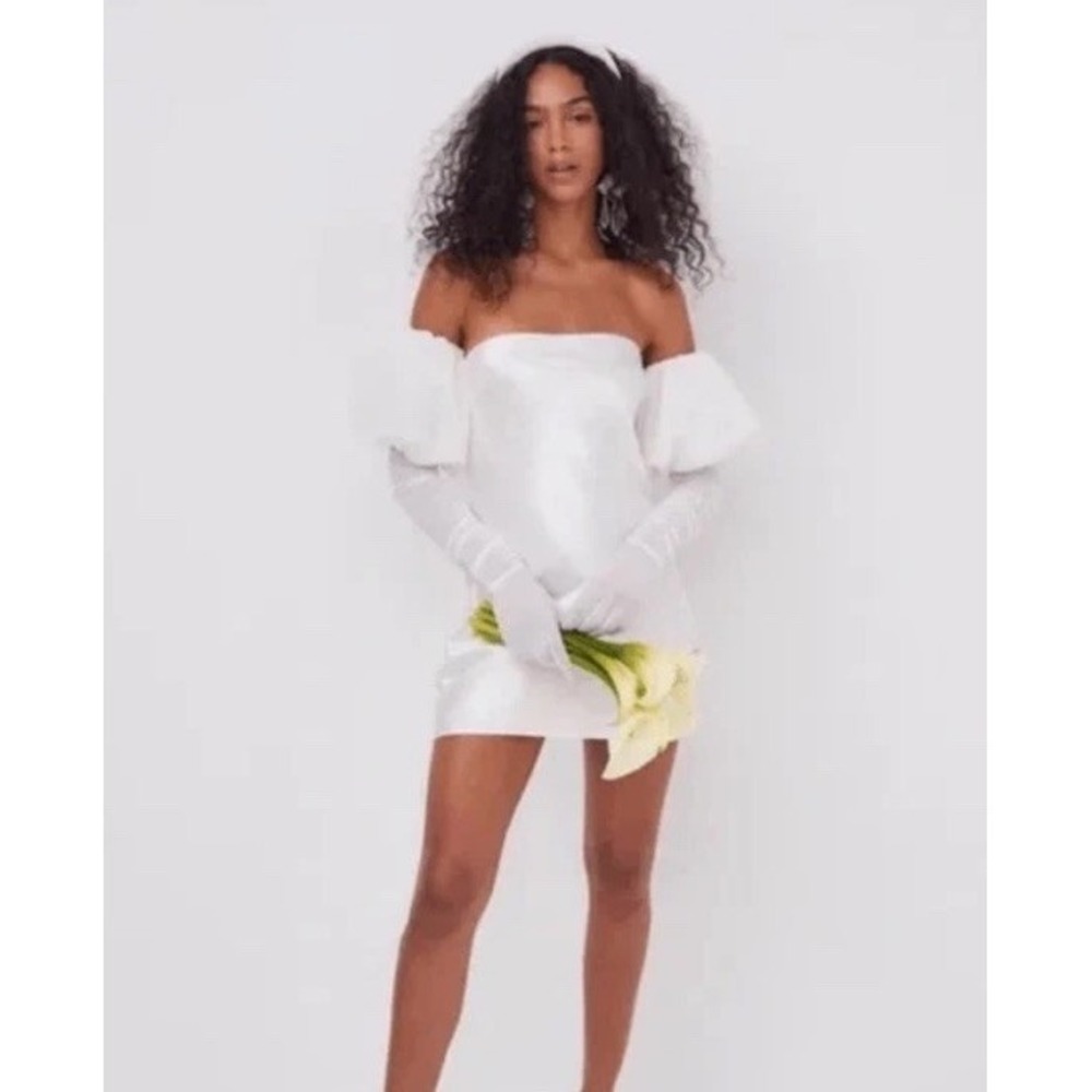 NWT For Love & Lemons Hazel White Satin Mini Dress With Gloves Size XS